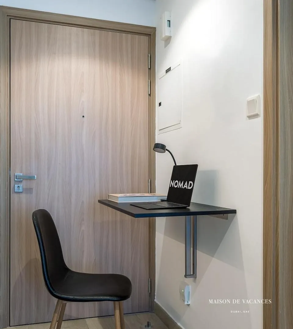 Nomad Corner Studio Pool View Dubai Apartment